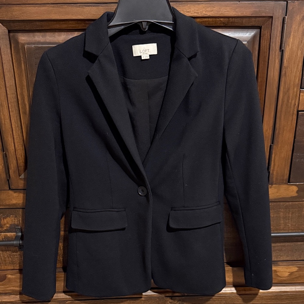 LOFT Women's Classic Black Suit Jacket 0P